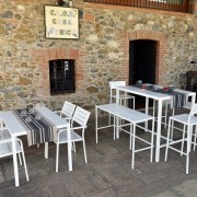 dorio-tavoli-e-sedie-composizione-1